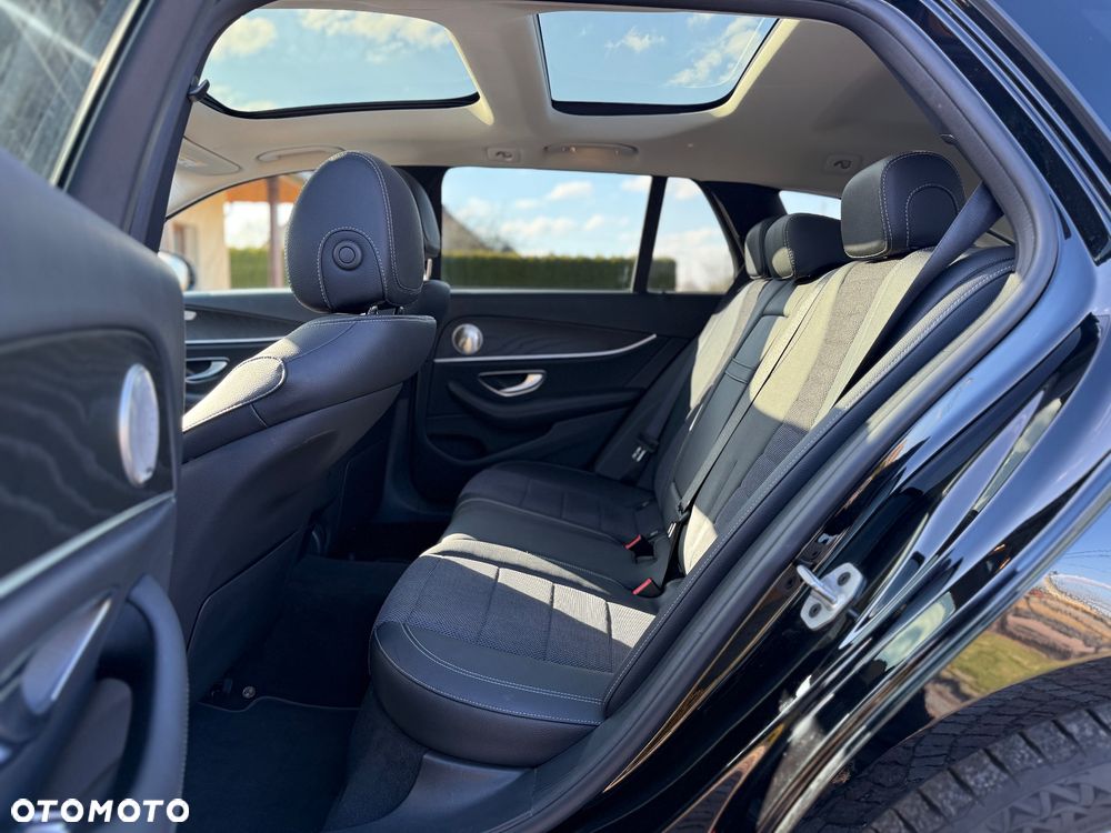Mercedes-Benz Klasa E 220 d 9G-TRONIC Avantgarde - 25