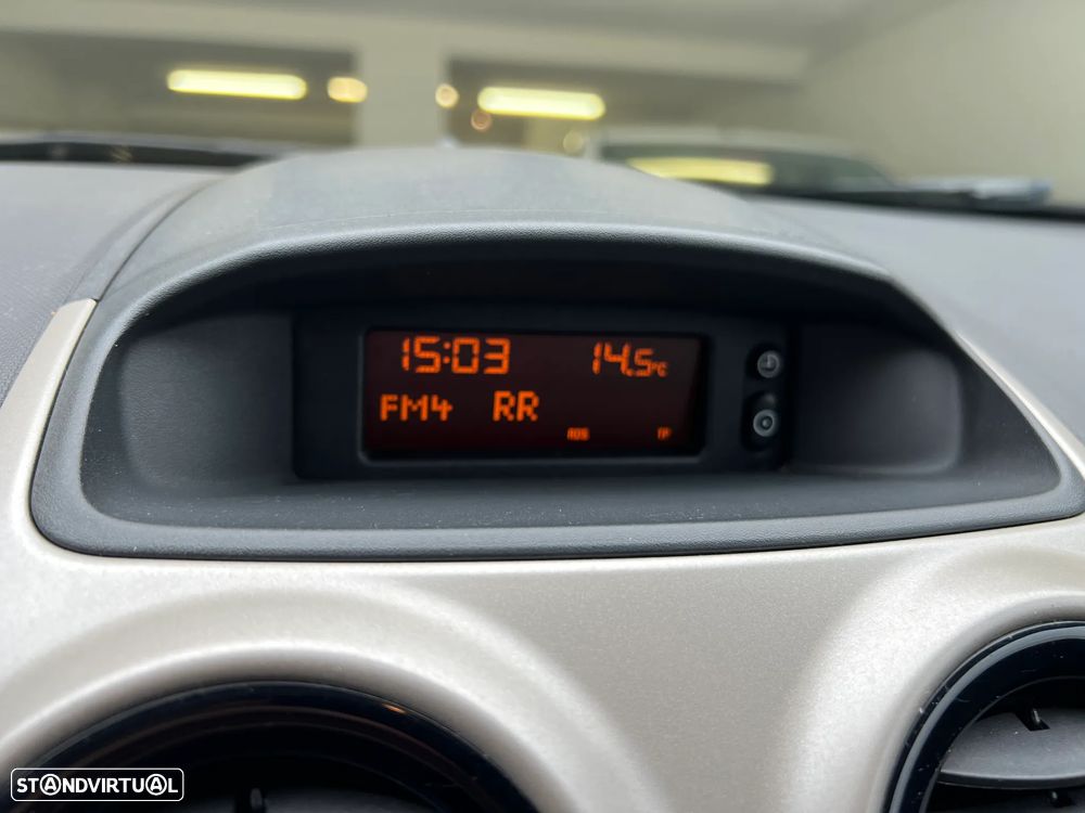 Opel Corsa 1.3 CDTI VAN AC - 22