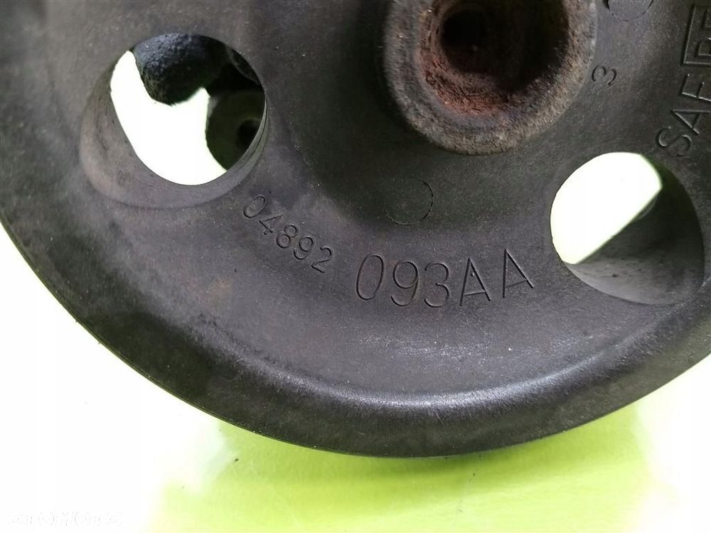 Pompa wspomagania Dodge Magnum 2004-2008 3,5 V6 BENZYNA 04892093AA ORYGINAŁ - 3