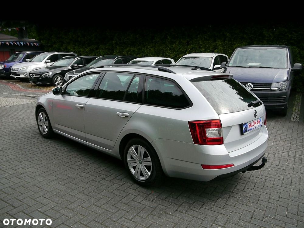 Skoda Octavia 2.0 TDI Sportline - 15