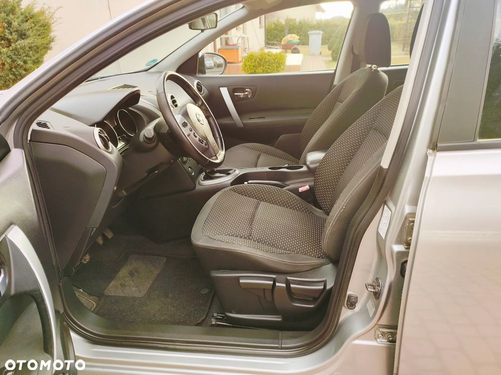 Nissan Qashqai - 11