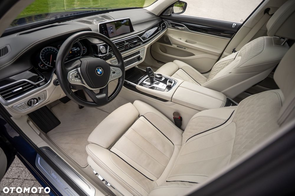 BMW Seria 7 750Li xDrive - 20