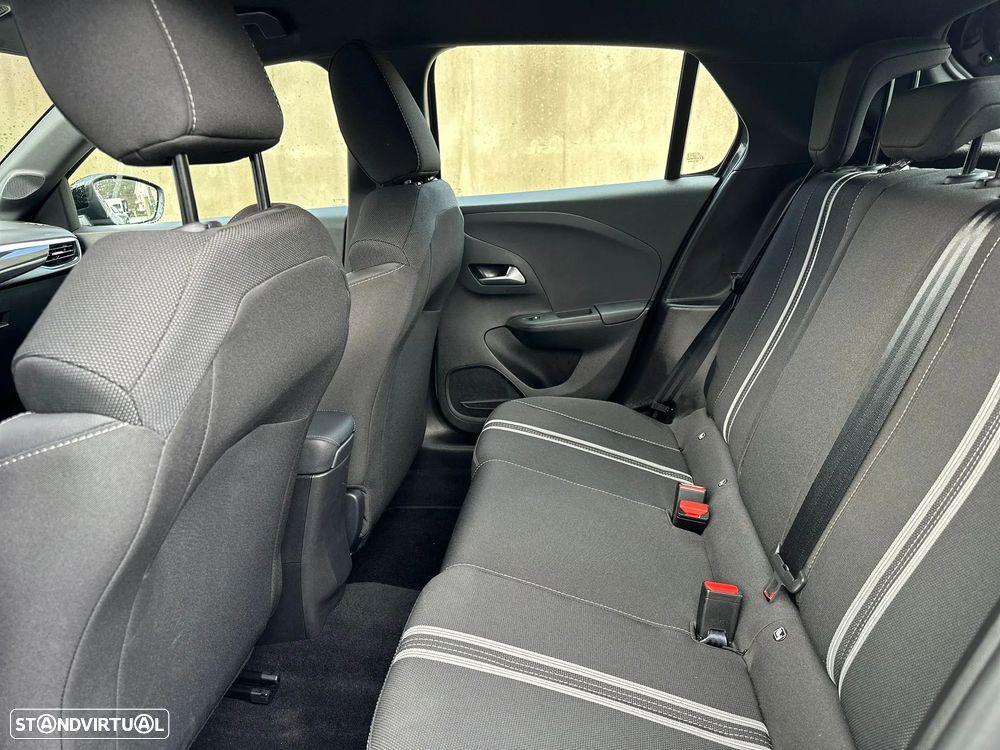 Opel Corsa 1.2 T GS - 30