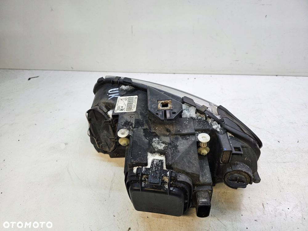 REFLEKTOR PRAWY AUDI A3 8P LIFT 8P0941004L UK - 6