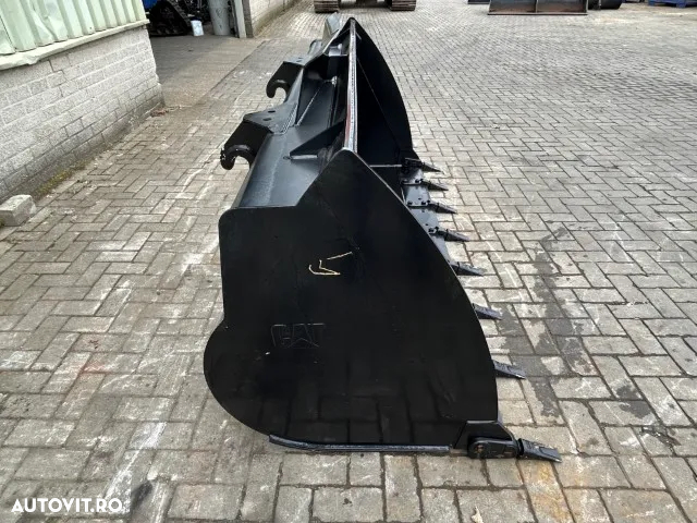 Cupa pentru incarcator frontal marca volvo - 4