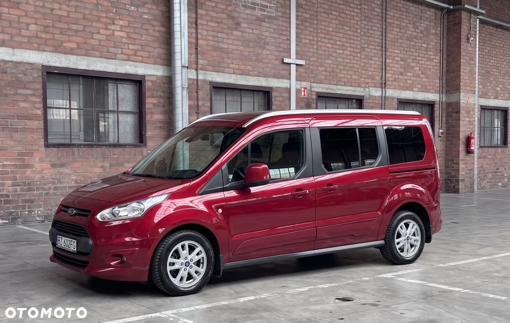 Ford Tourneo Connect Grand - 2
