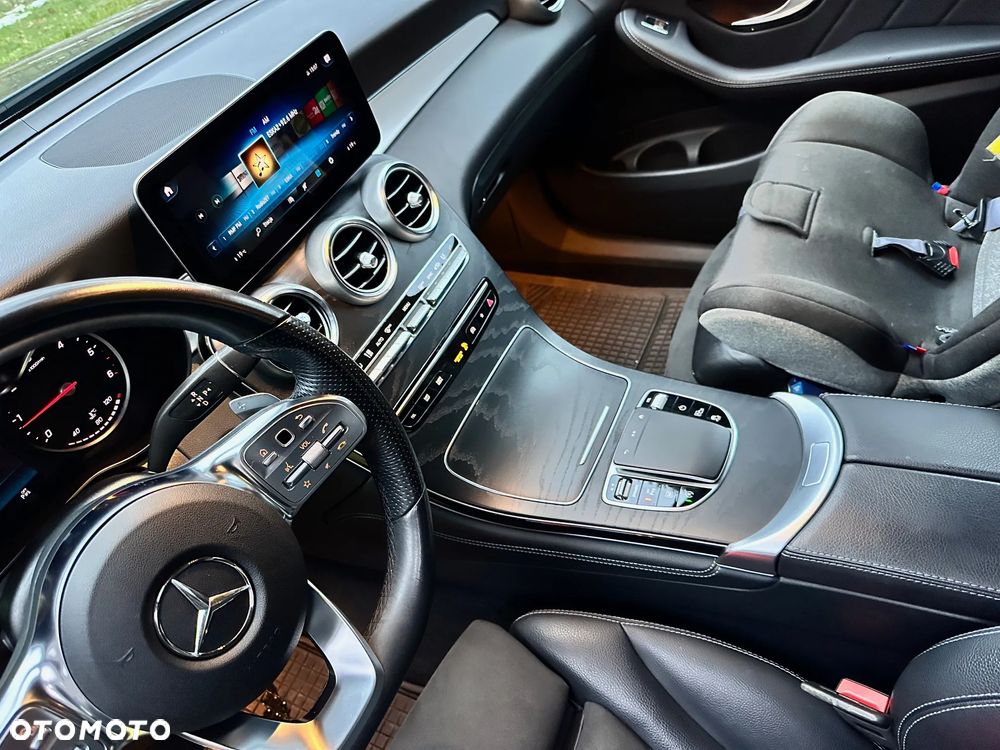 Mercedes-Benz GLC 220 d - 13