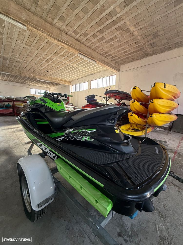 Kawasaki Ultra 310R - 6