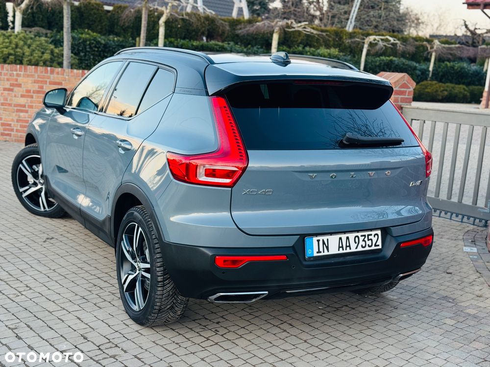 Volvo XC 40 D4 AWD Geartronic R-Design - 6