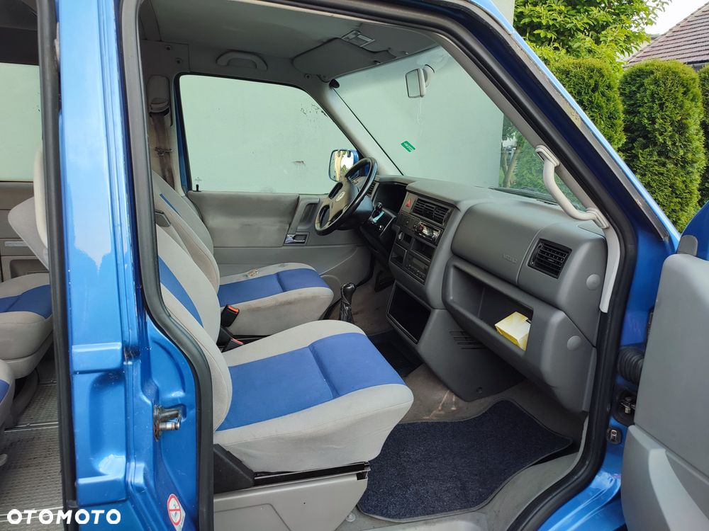 Volkswagen Multivan - 6