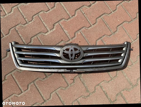 TOYOTA RAV4 III LIFT 2009-2012 KRATKA Atrapa grill chrom W zderzak PRZÓD PRZEDNI
