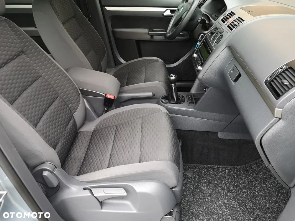 Volkswagen Touran 1.4 TSI Trendline - 26