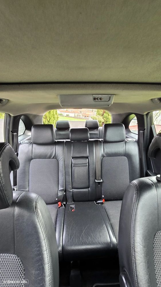 Chevrolet Captiva 2.0 VCDi Seven Extreme 7L - 37