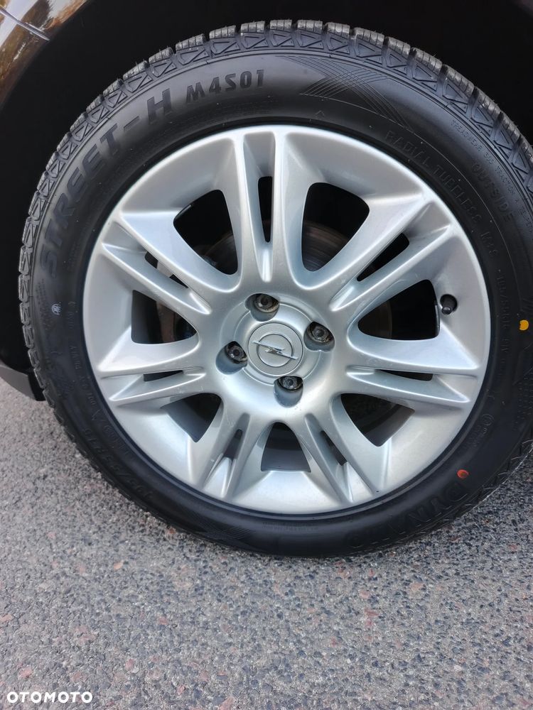 Opel Corsa - 13