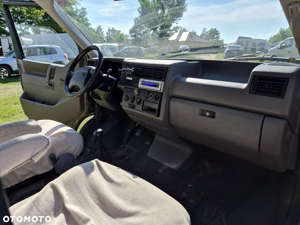 Volkswagen Transporter T4 - 8