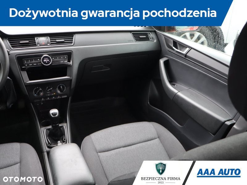 Skoda RAPID - 9