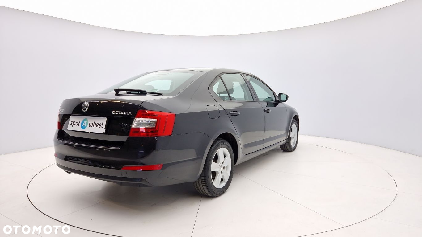 Skoda Octavia 1.4 TSI Ambition - 6