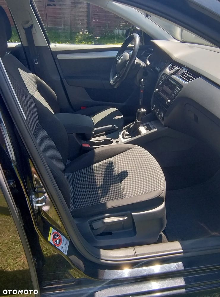 Skoda Octavia 2.0 TDI Ambition DSG - 9