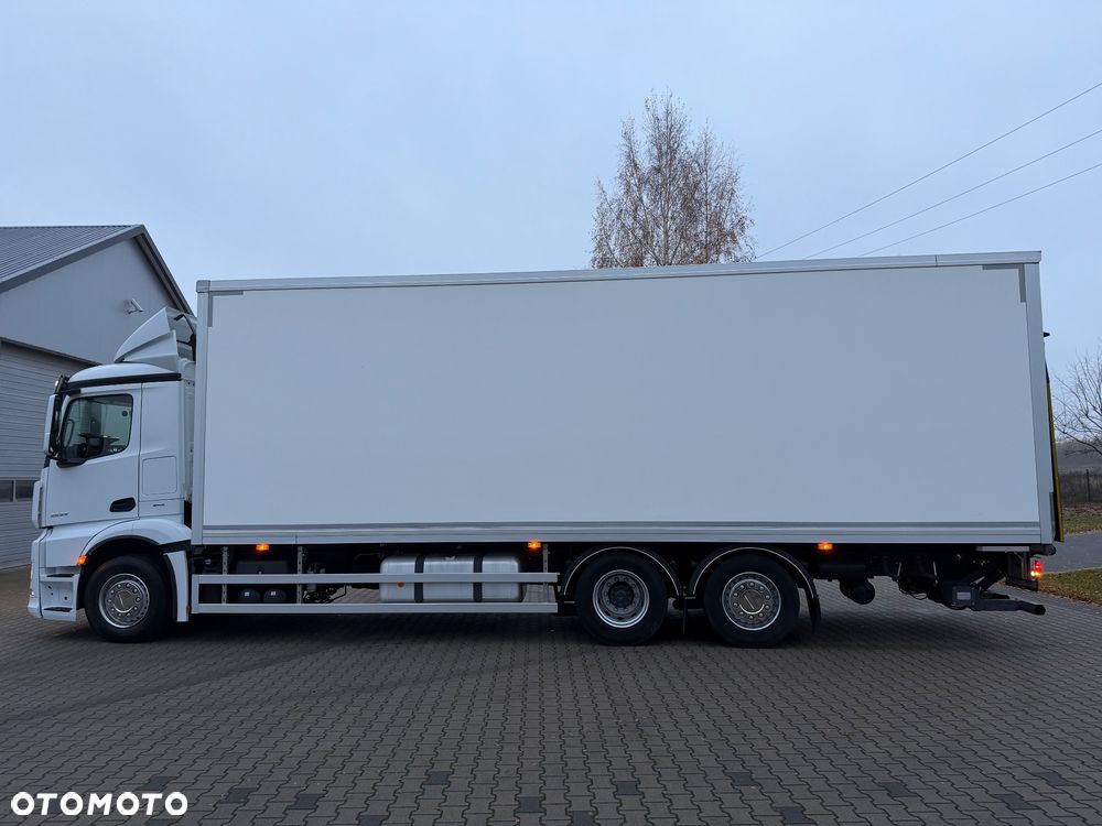 Mercedes-Benz Actros 2535 - 9