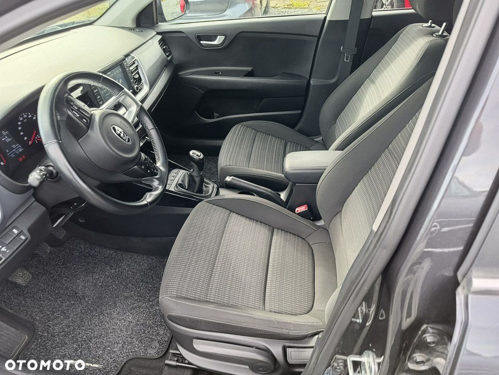 Kia Stonic - 10