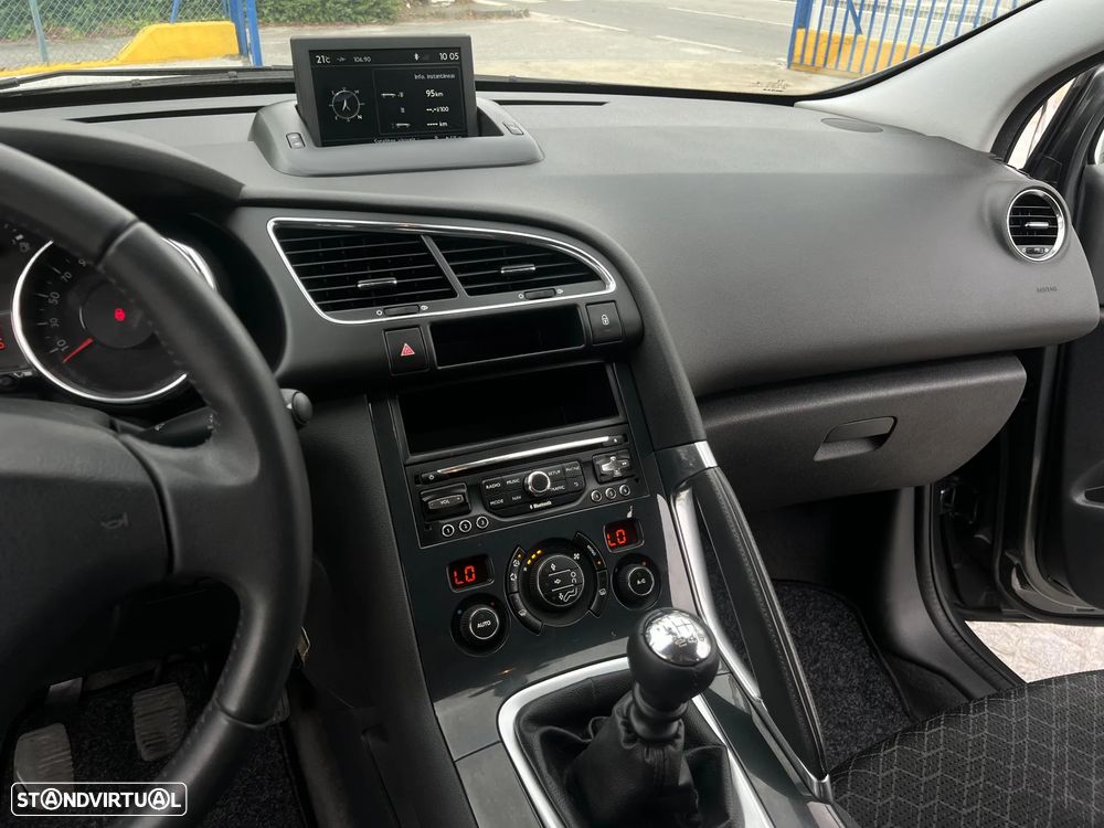 Peugeot 3008 1.6 HDi Access - 7