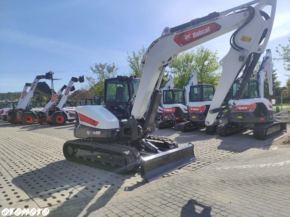Bobcat E88 - 5