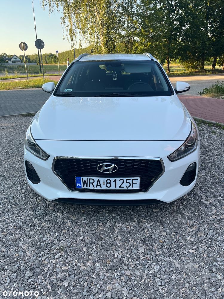 Hyundai i30 1.6 CRDi Classic + - 7