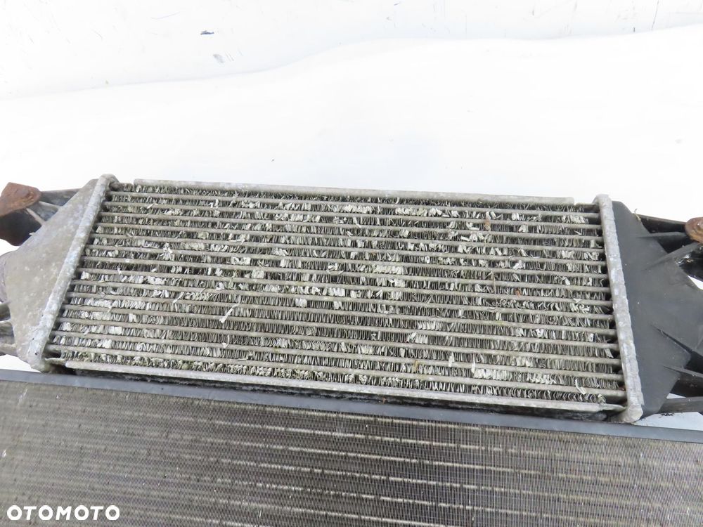 CHŁODNICA WODY INTERCOOLER WENTYLATOR IVECO DAILY III 2.8 JTD 812600500 - 5
