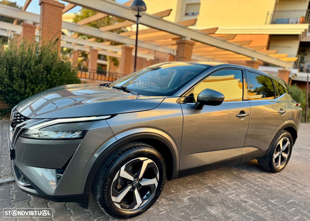 Nissan Qashqai 1.3 DIG-T N-Connecta J18 Led - 2