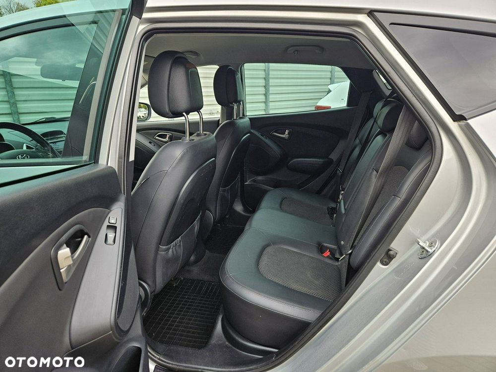 Hyundai ix35 2.0 Premium 2WD - 27
