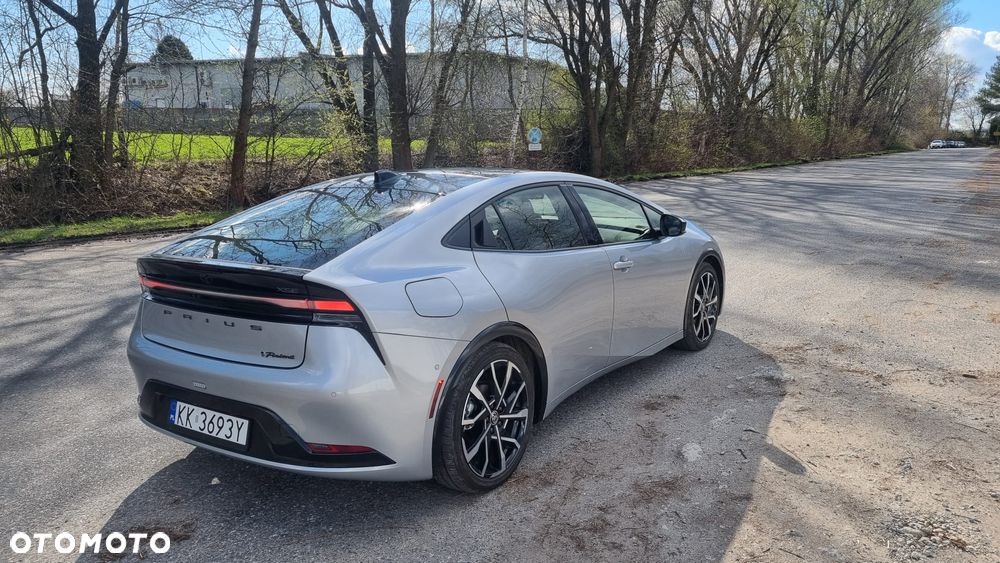 Toyota Prius Hybrid Executive - 7