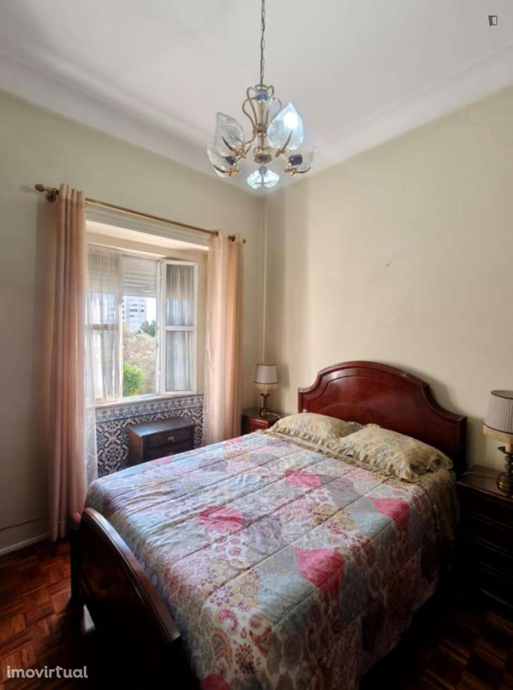 Quarto - localizado em Penha de França Lisbon - Grande imagem: 4/16