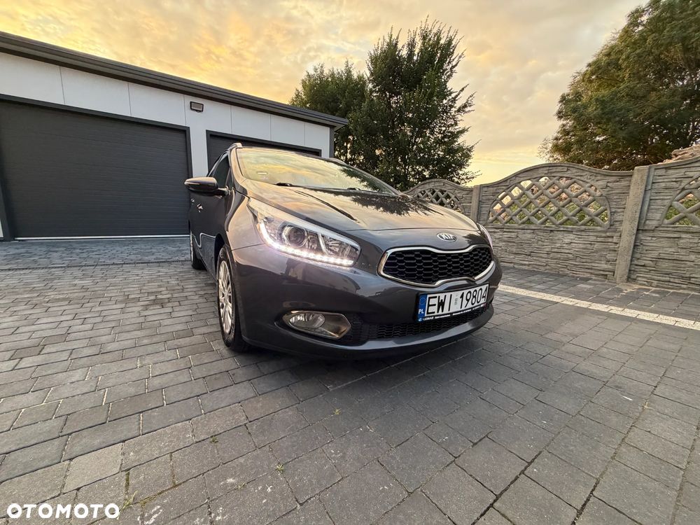 Kia Ceed 1.6 GDI Dream Team Edition - 7