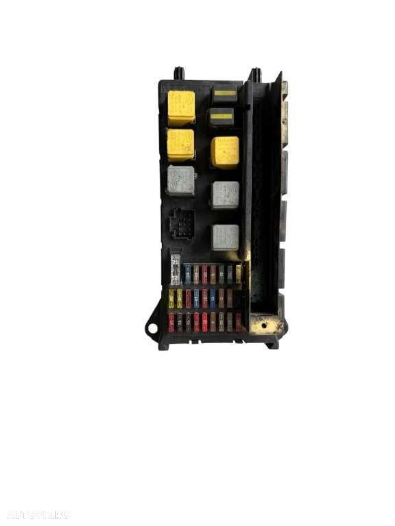 Panou sigurante Mercedes Sprinter W906 cod piesa A9065450401 - 1