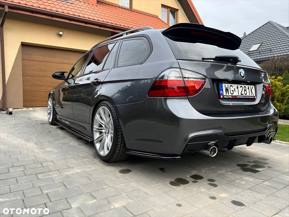 BMW Seria 3 330i Edition Sport - 7