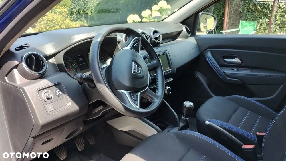Dacia Duster 1.0 TCe SL Celebration - 4