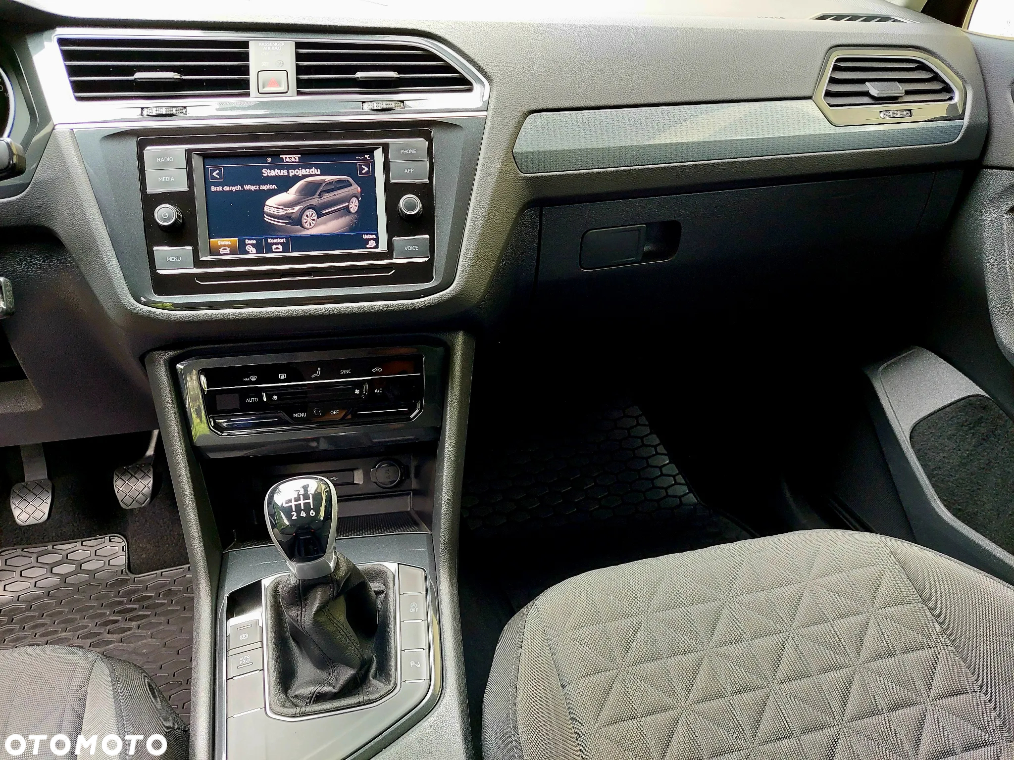 Volkswagen Tiguan 2.0 TDI SCR Life - 28