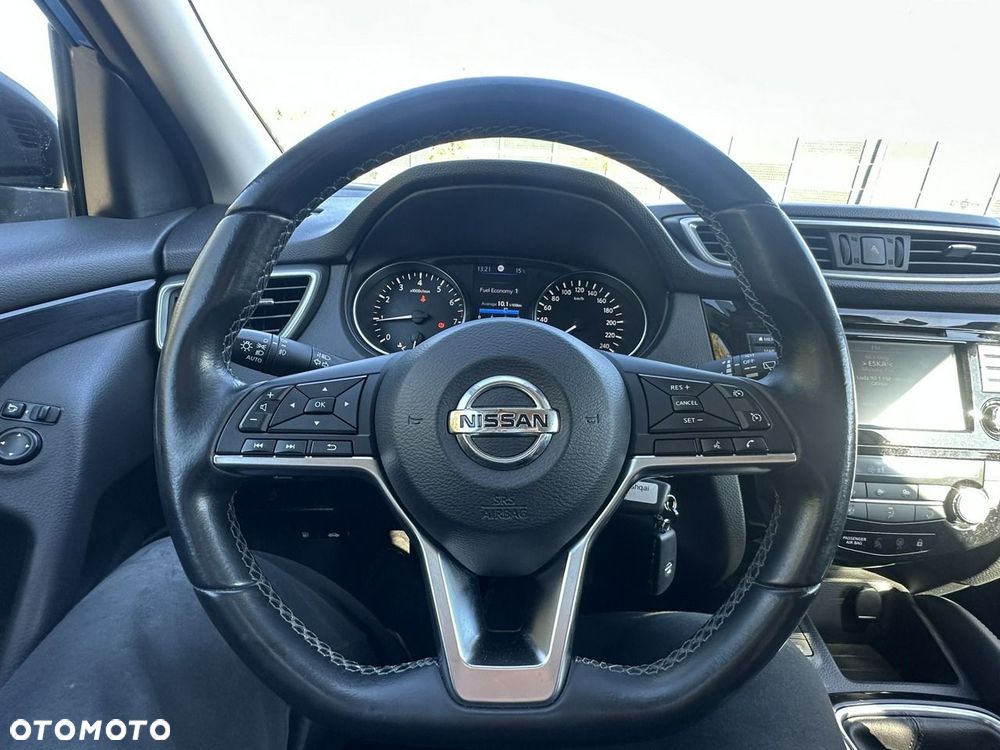 Nissan Qashqai 1.3 DIG-T N-WAY - 19
