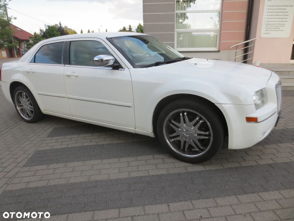Chrysler 300C - 17