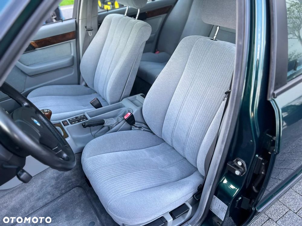 BMW Seria 5 - 32