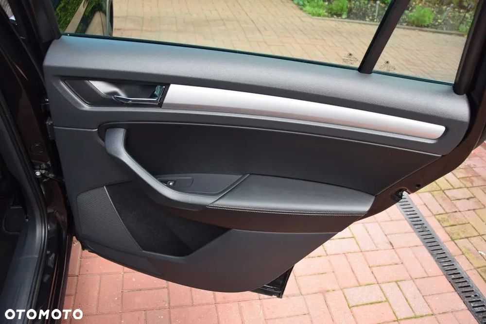 Skoda Kodiaq 2.0 TDI 4x4 DSG Sportline - 26