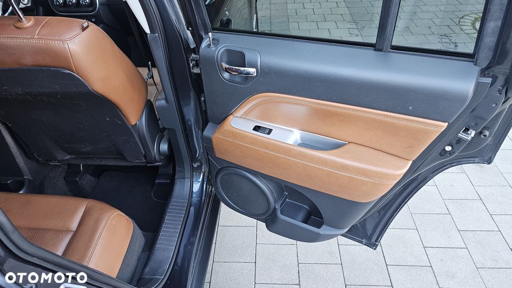 Jeep Compass - 14