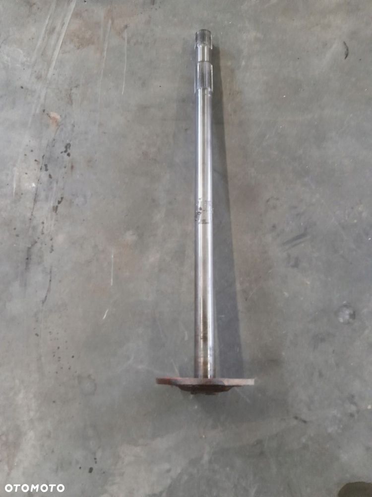 PÓŁOŚ NAPĘDOWA RENAULT MIDLUM 220 DXI 19,5 PRAWA LEWA - 1