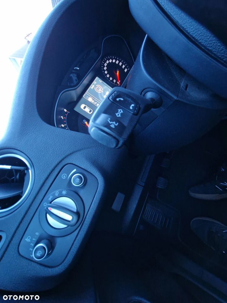 Ford S-Max 2.0 T Titanium - 27