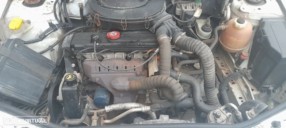 Renault Mégane Classic 1.4 RN AC - 14