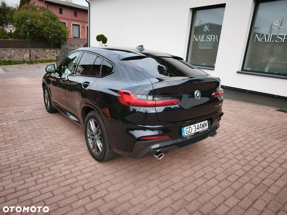 BMW X4 - 10