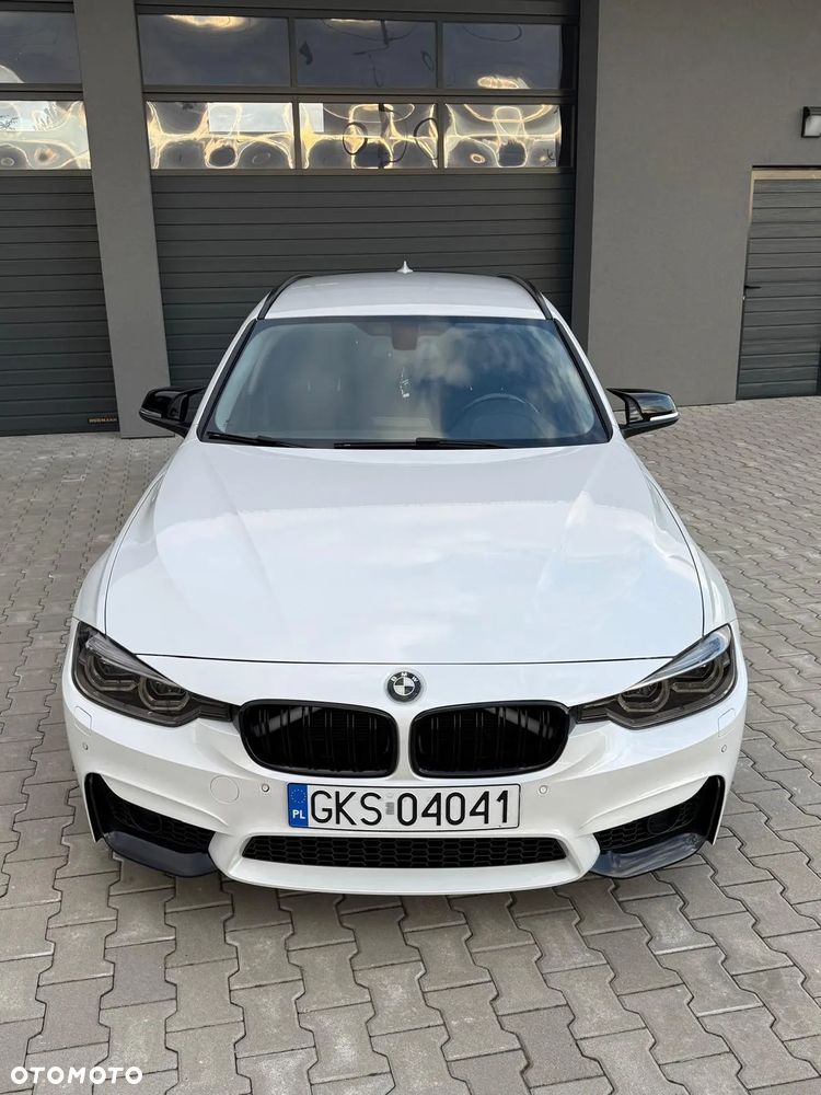 BMW Seria 3 320d Touring xDrive - 3