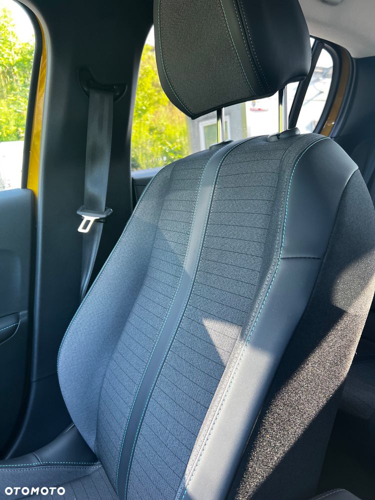 Peugeot 208 PureTech 100 EAT8 Allure Pack - 19