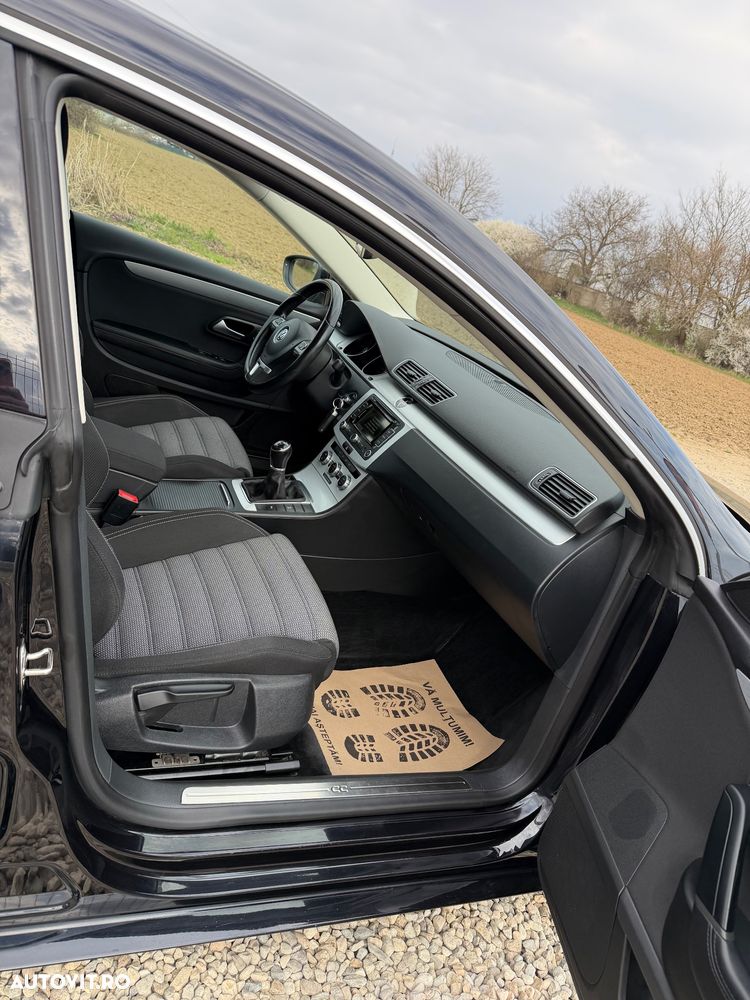 Volkswagen Passat CC 2.0 TDI BlueMotion Technology - 9
