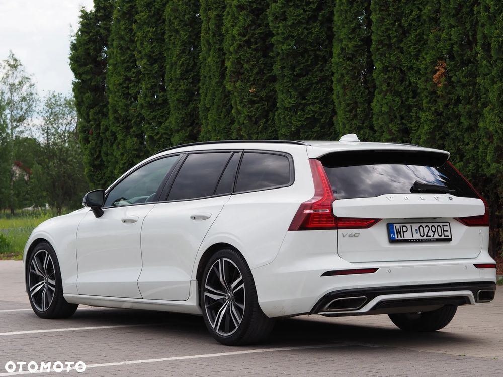 Volvo V60 T4 R-Design - 7